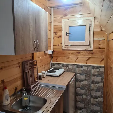 Markove Kolibe 5, Uvac, Sjenica