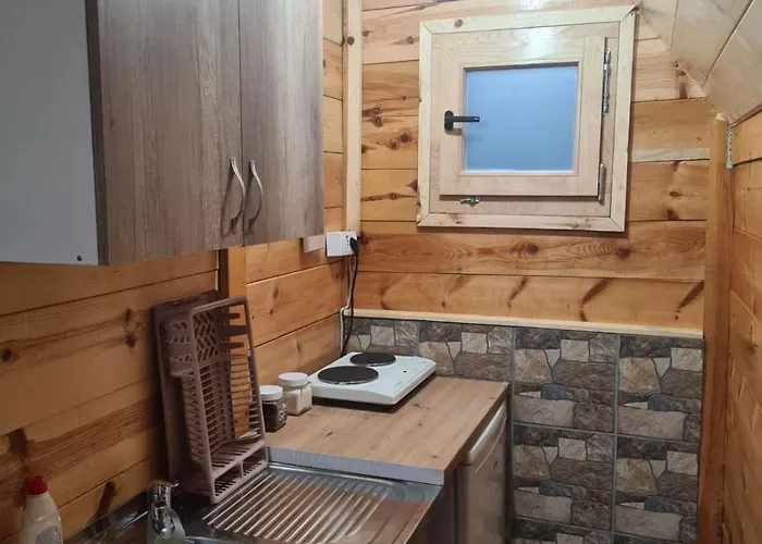 Markove Kolibe 5, Uvac, سينيتشا