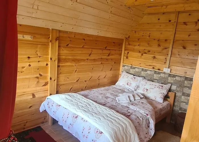 Markove Kolibe 5, Uvac,